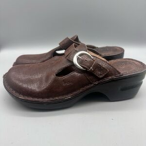 boc Brown Leather Mules with Buckle. Size 7